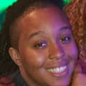 Meet your Posher, Juliana